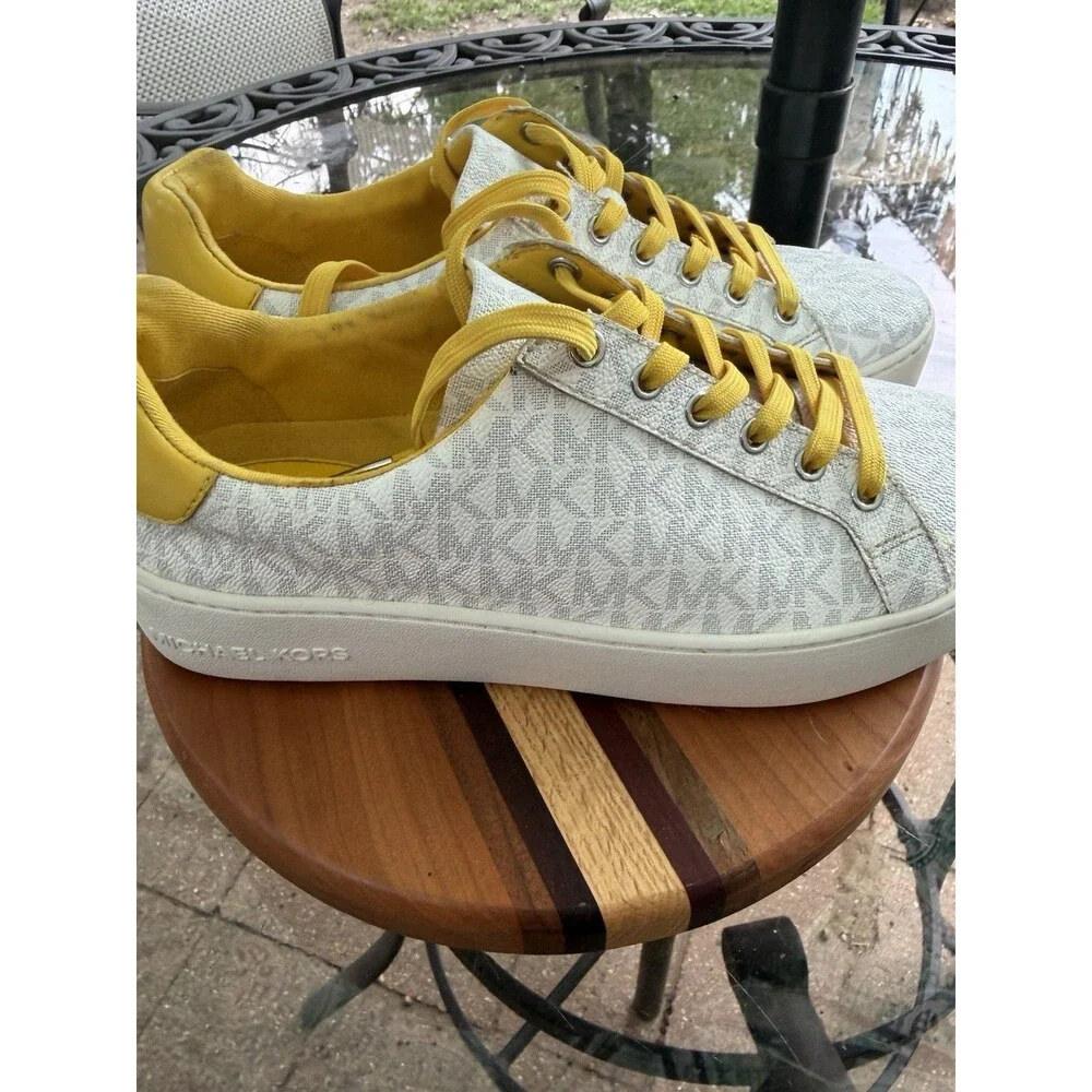 MICHAEL KORS MK LOGO WOMENS LOW TOP LACE UP SNEAKERS WHITE YELLOW RUBBER